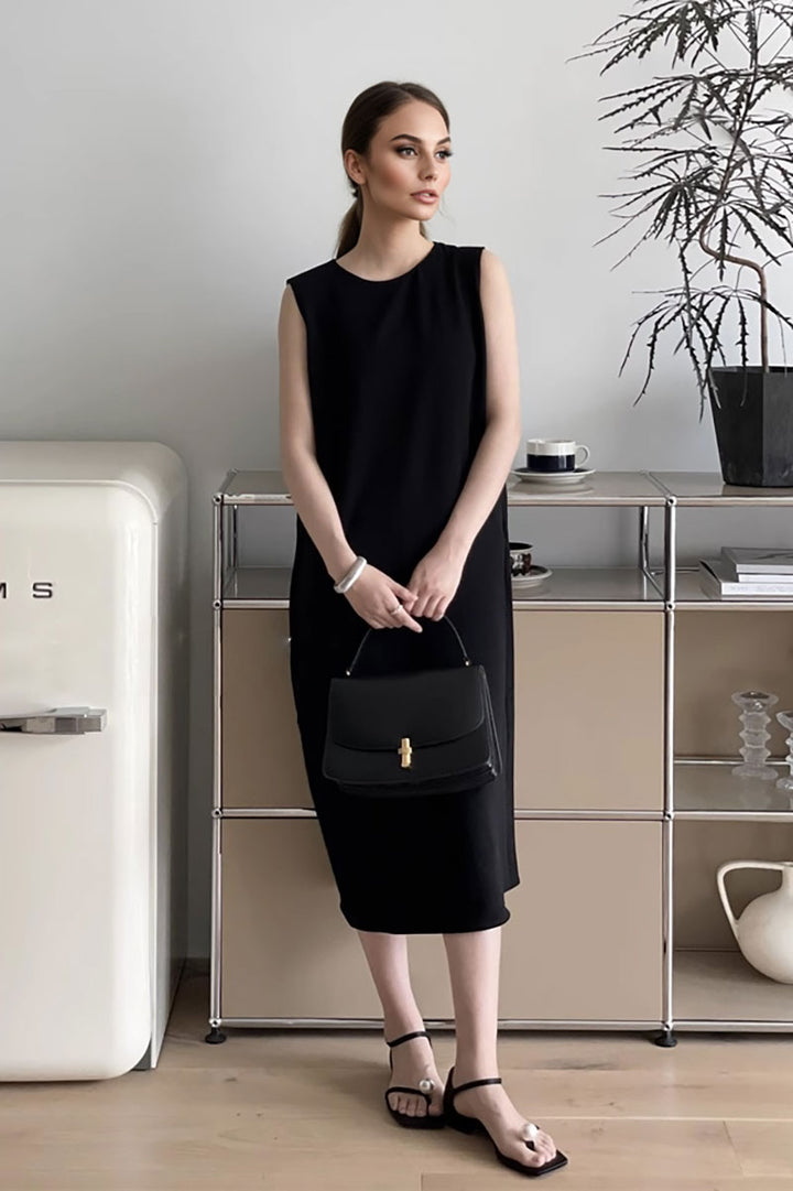 Black Triacetate-Blend Midi Shift Dress with Pockets M / Black / 69.8% Triacetate 30.2% Polyester