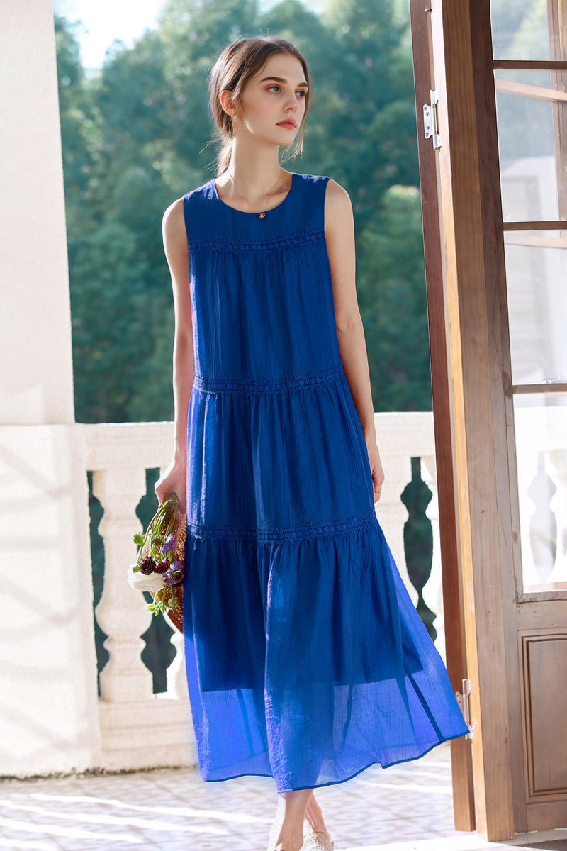 What to Wear With a Blue Dress? Best Colors, Shoes, and Accessories Th What to Wear With a Blue Dress? Best Colors, Shoes, and Accessories Th