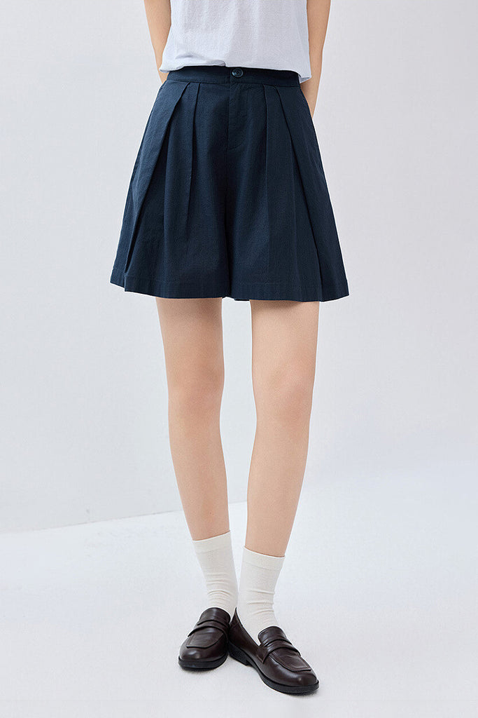 Breezy Pleated Tailored A-Line Shorts L / Navy Blue / 70% Cotton 29% Lyocell 1% Elastane Fibflx