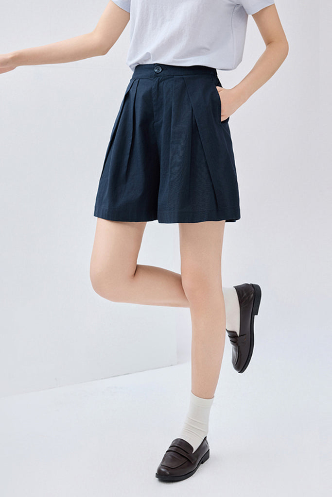 Breezy Pleated Tailored A-Line Shorts  Fibflx