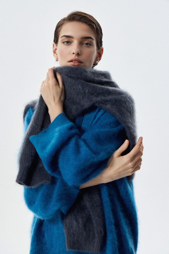 Brushed Cashmere Seamless Knit Crewneck Sweater  Fibflx