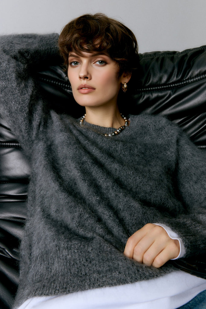 Brushed Cashmere Seamless Knit Crewneck Sweater  Fibflx