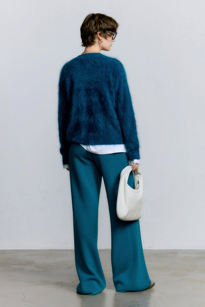 Brushed Cashmere Seamless Knit Crewneck Sweater  Fibflx