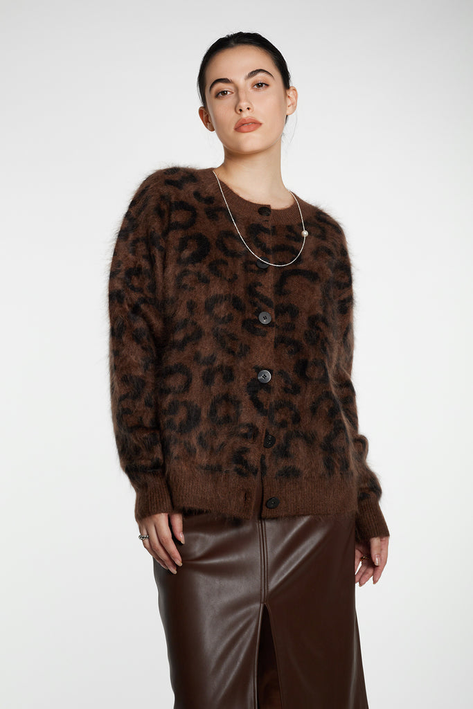 Chic Brushed Cashmere Leopard Print Cardigan  Fibflx
