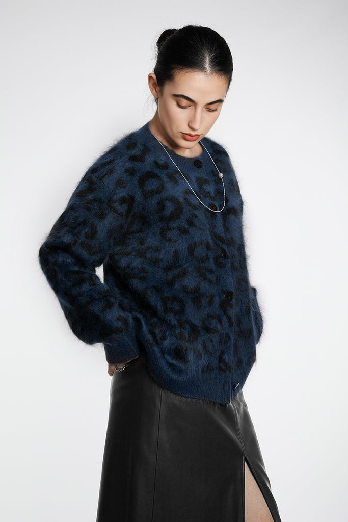 Chic Brushed Cashmere Leopard Print Cardigan  Fibflx