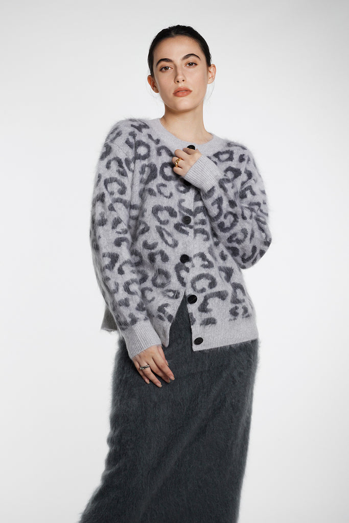 Chic Brushed Cashmere Leopard Print Cardigan  Fibflx