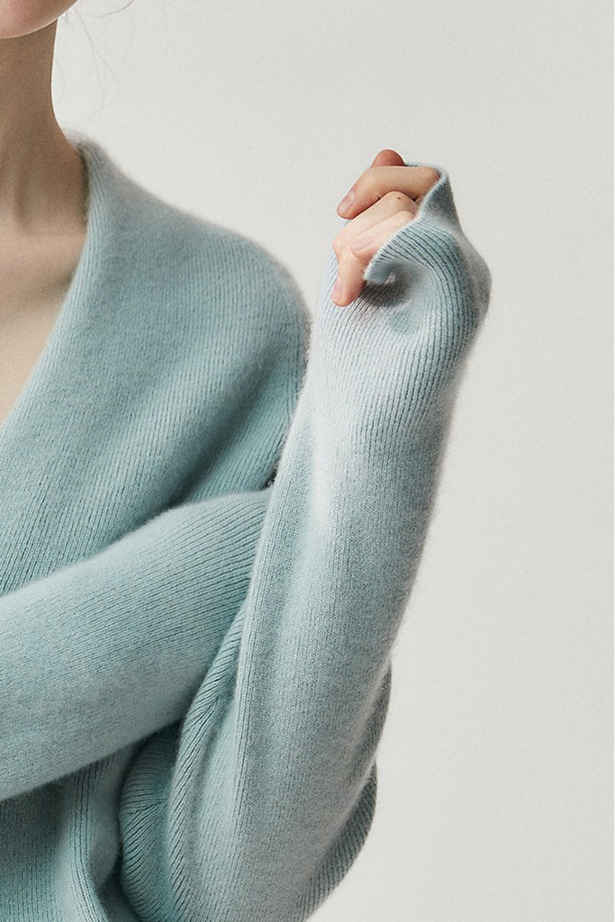 Chunky Knit 100 Cashmere V-Neck Cardigan  Fibflx