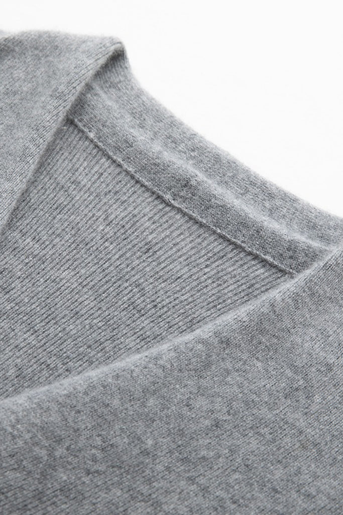 Chunky Knit 100 Cashmere V-Neck Cardigan  Fibflx