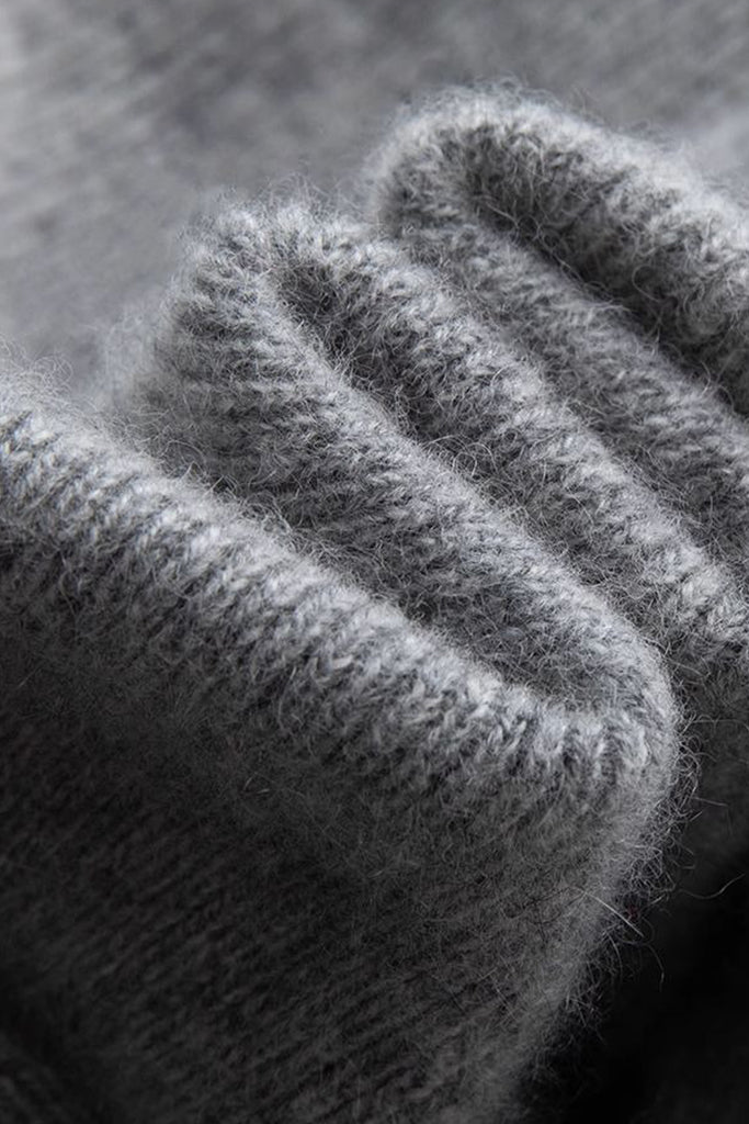 Chunky Knit 100 Cashmere V-Neck Cardigan  Fibflx