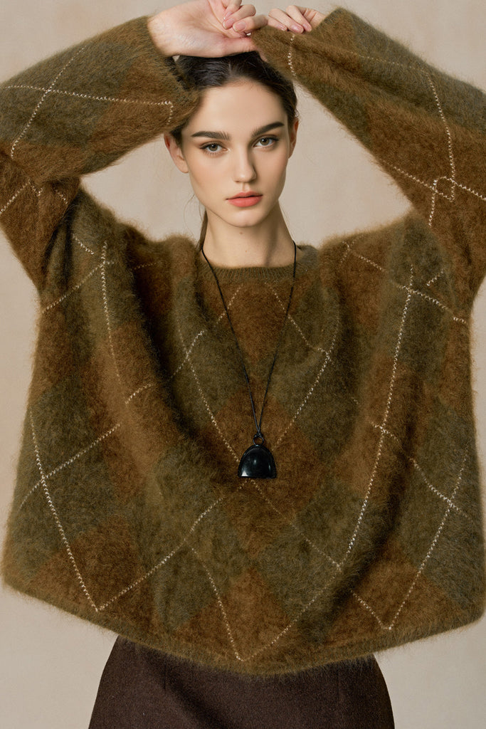 Chunky Brushed Cashmere Argyle Crewneck Sweater  Fibflx