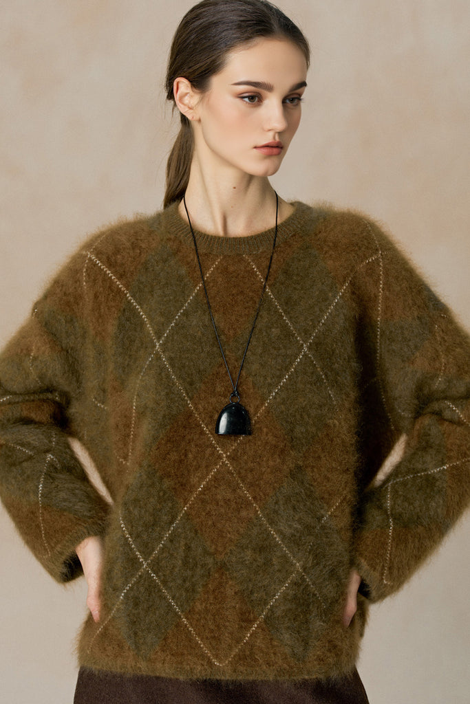 Chunky Brushed Cashmere Argyle Crewneck Sweater  Fibflx