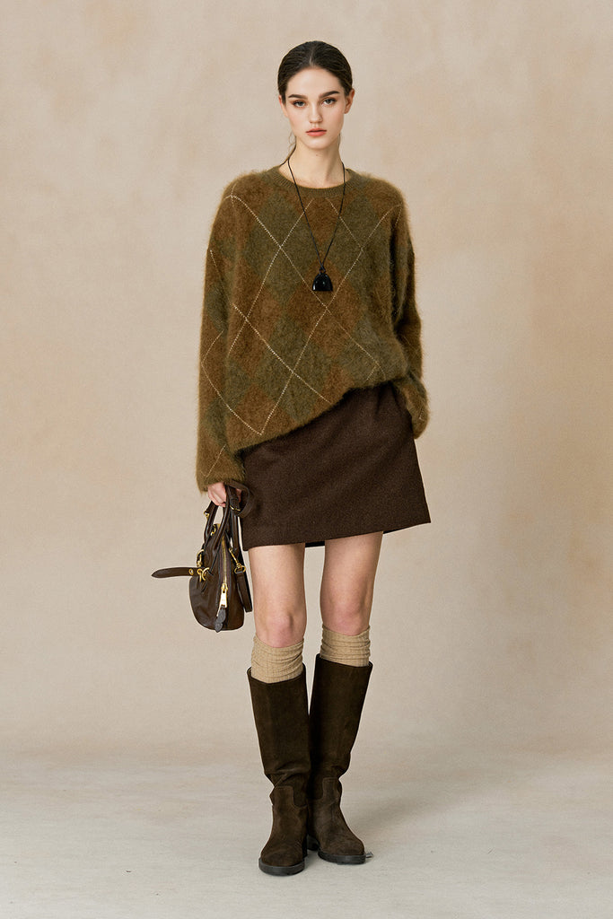 Chunky Brushed Cashmere Argyle Crewneck Sweater  Fibflx