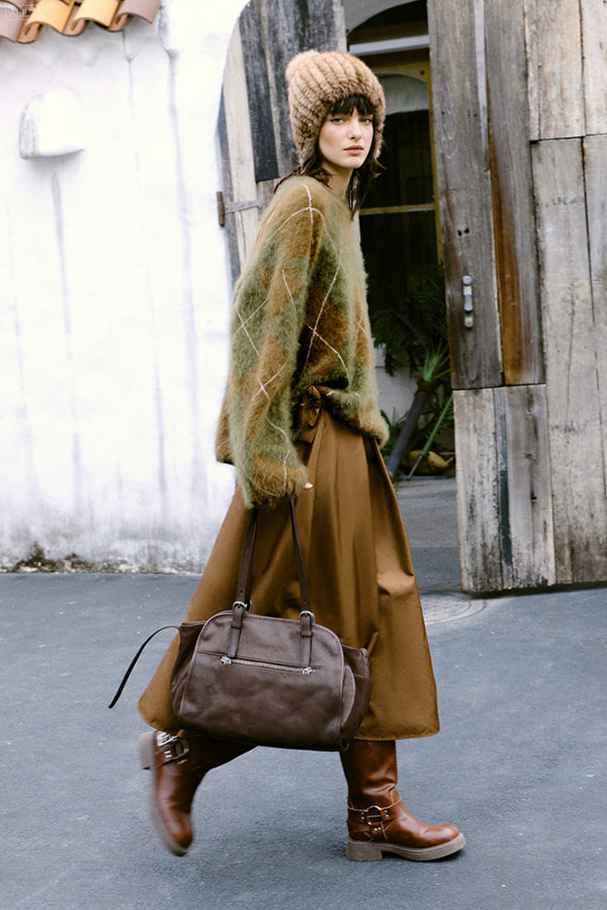 Chunky Brushed Cashmere Argyle Crewneck Sweater  Fibflx