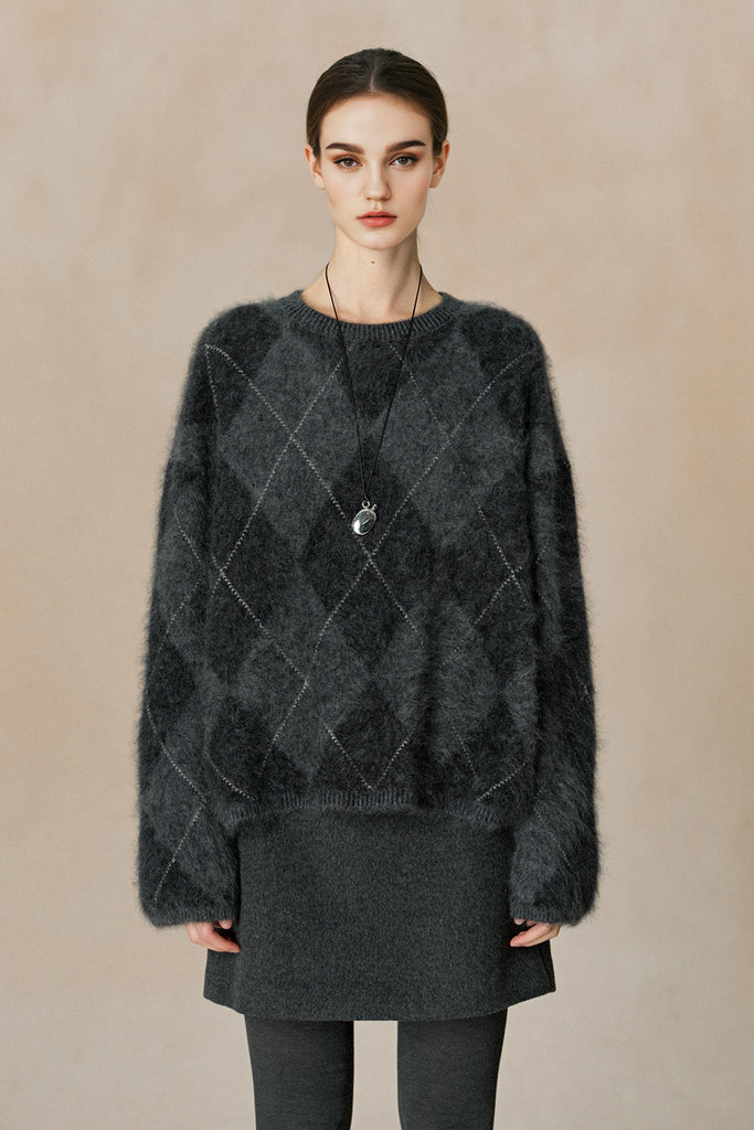 Chunky Brushed Cashmere Argyle Crewneck Sweater  Fibflx