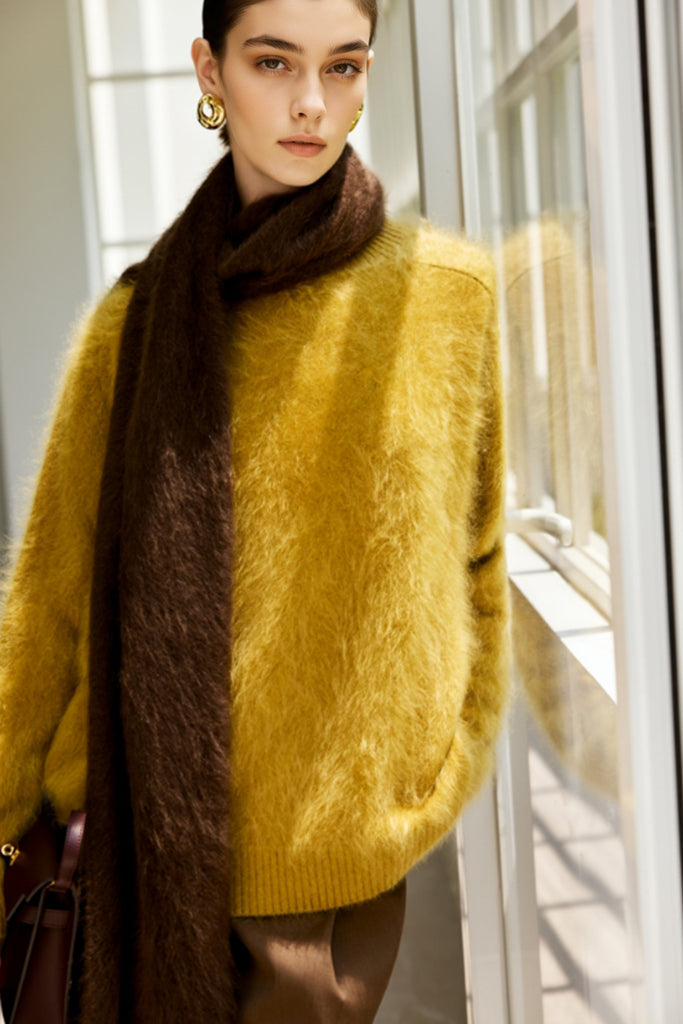 Chunky Brushed Cashmere Crewneck Sweater  Fibflx