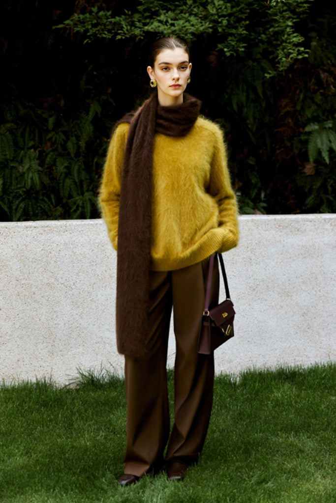 Chunky Brushed Cashmere Crewneck Sweater  Fibflx