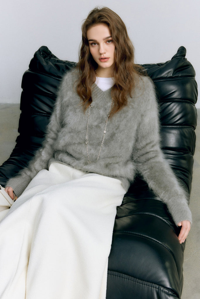 Chunky Brushed Cashmere V-Neck Pullover Sweater Millstone Grey / L / 100% Cashmere (Weight: 400g ( Fibflx