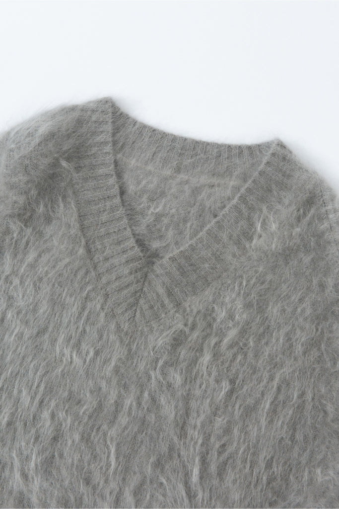 Chunky Brushed Cashmere V-Neck Pullover Sweater  Fibflx