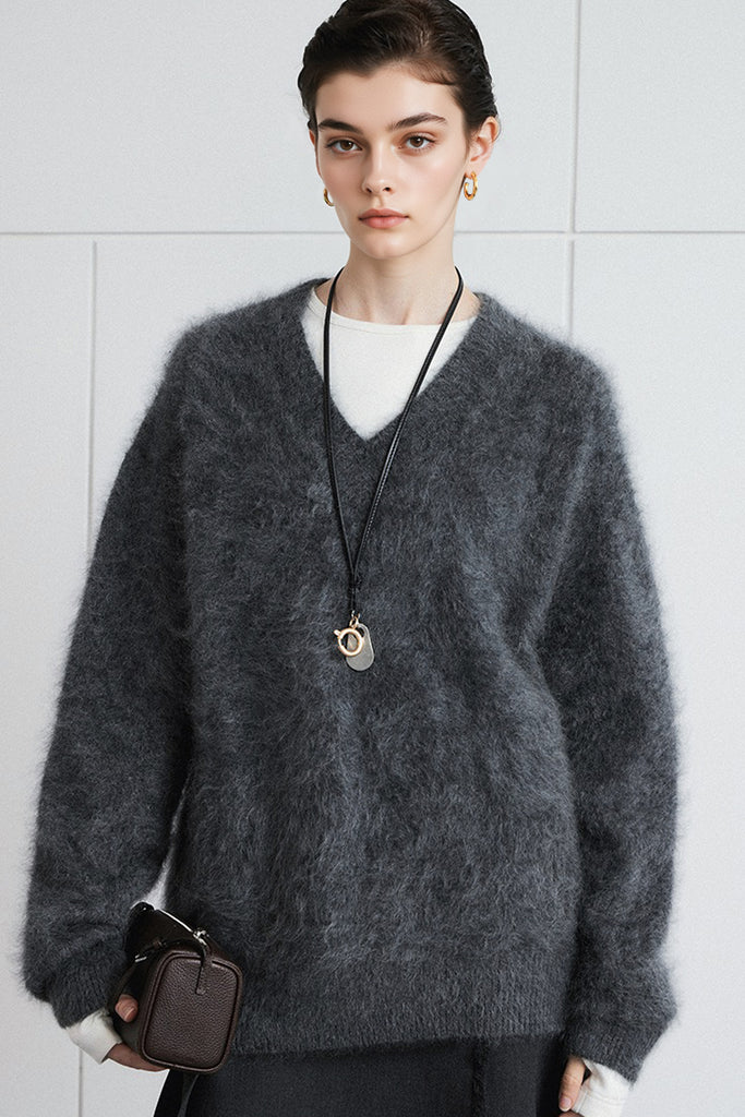 Chunky Brushed Cashmere V-Neck Pullover Sweater  Fibflx
