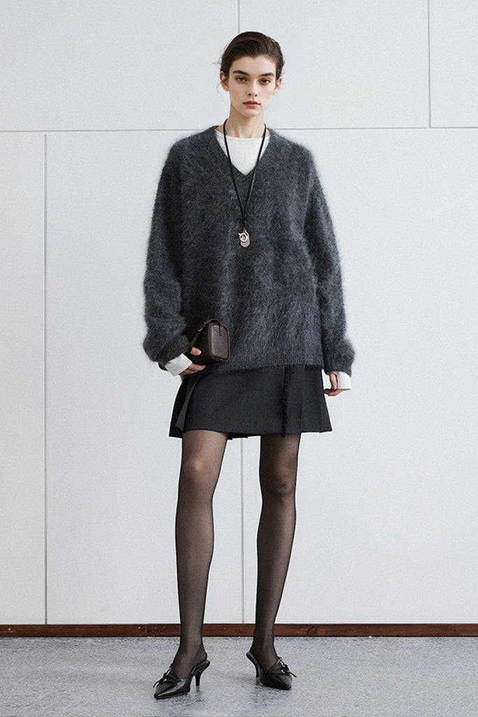 Chunky Brushed Cashmere V-Neck Pullover Sweater  Fibflx