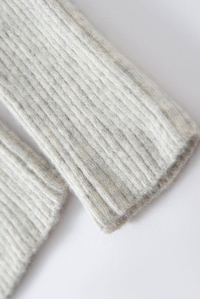 Cloud-Soft Cashmere Off-The-Shoulder Sweater  Fibflx