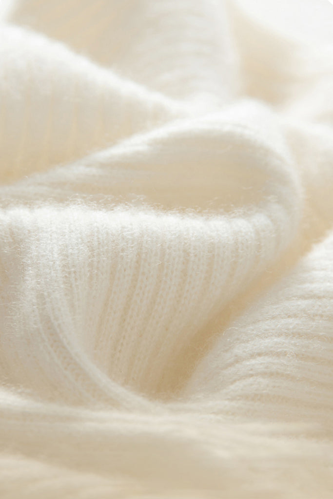 Cloud-Soft Cashmere Off-The-Shoulder Sweater  Fibflx