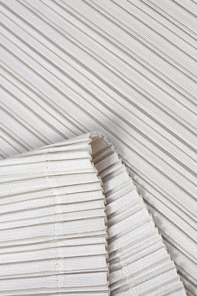 Designer-Inspired Pleated Elbow-Sleeve Polo Shirt  Fibflx