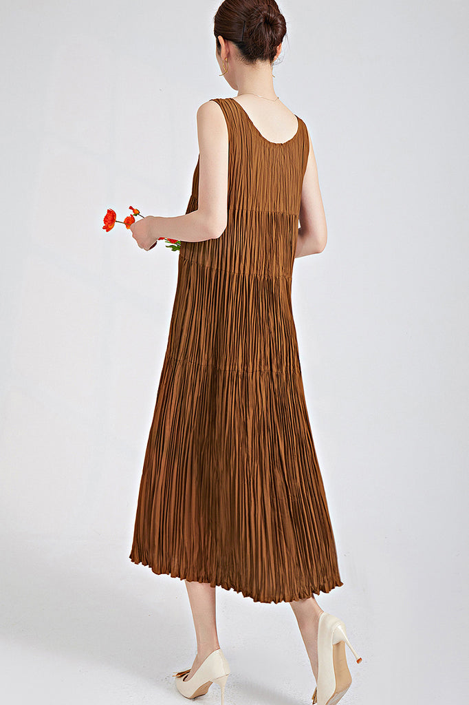 Designer Inspired Pleated Flowy Sleeveless Midi Dress  Fibflx