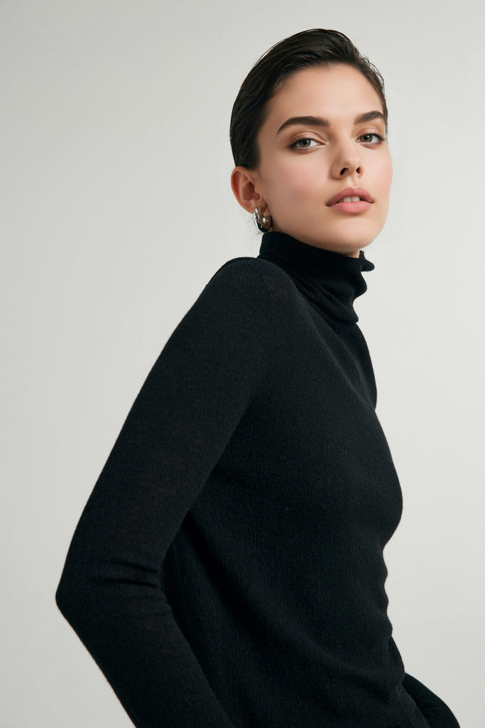 Featherlight Washable Cashmere-Silk Turtleneck Sweater  Fibflx