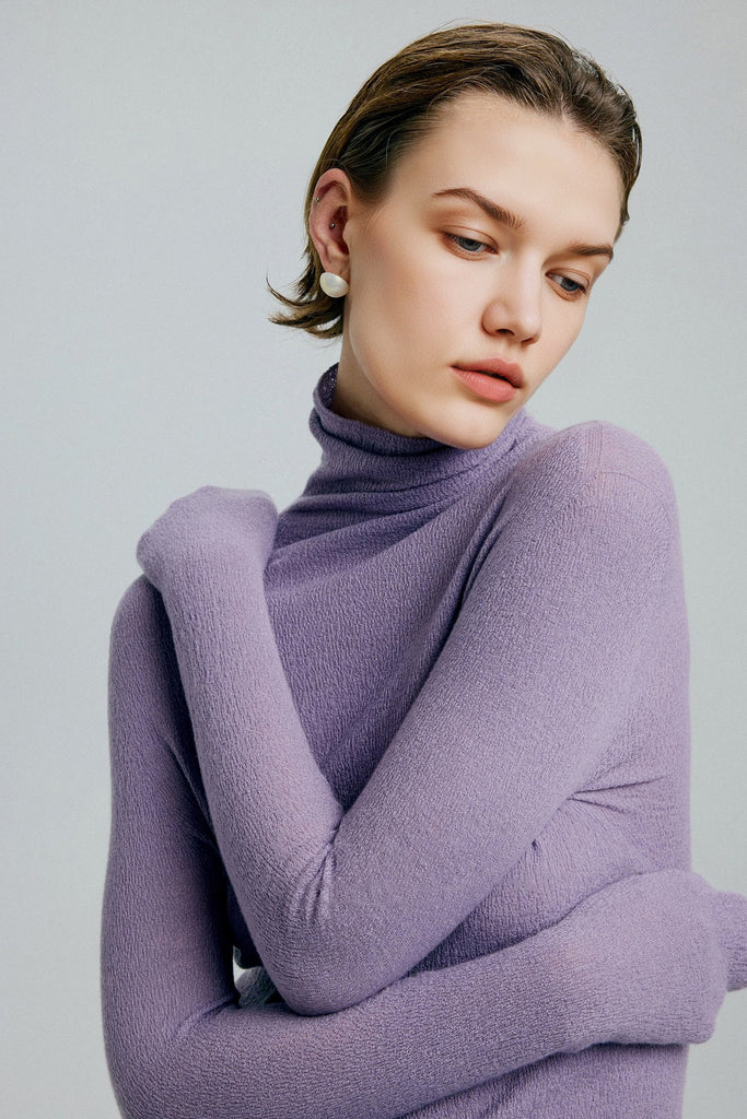 Featherlight Washable Cashmere-Silk Turtleneck Sweater  Fibflx