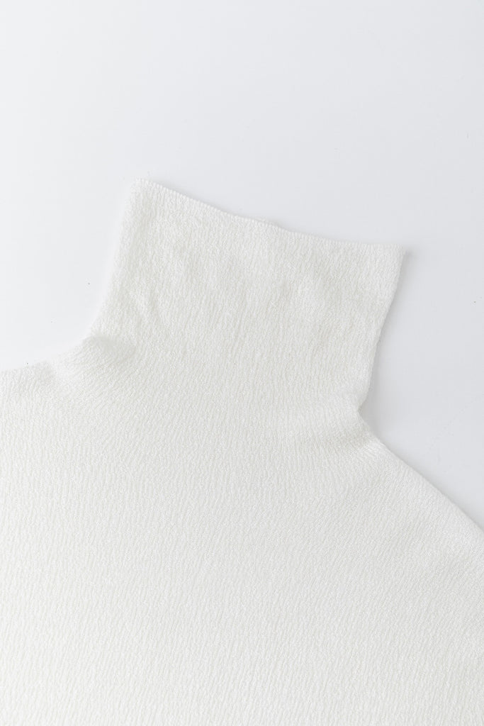 Featherlight Washable Cashmere-Silk Turtleneck Sweater  Fibflx