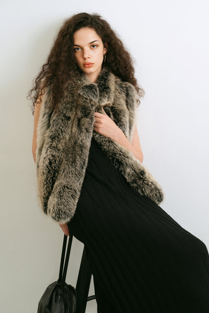 Finnish Fox Fur Vest ¨C Short Stand-Collar Real Fur Gilet  Fibflx