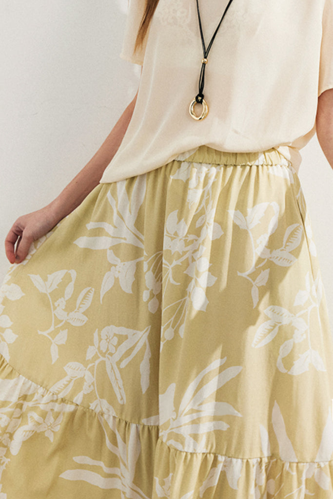 Flowy Linen-Blend Floral A-Line Maxi Skirt  Fibflx