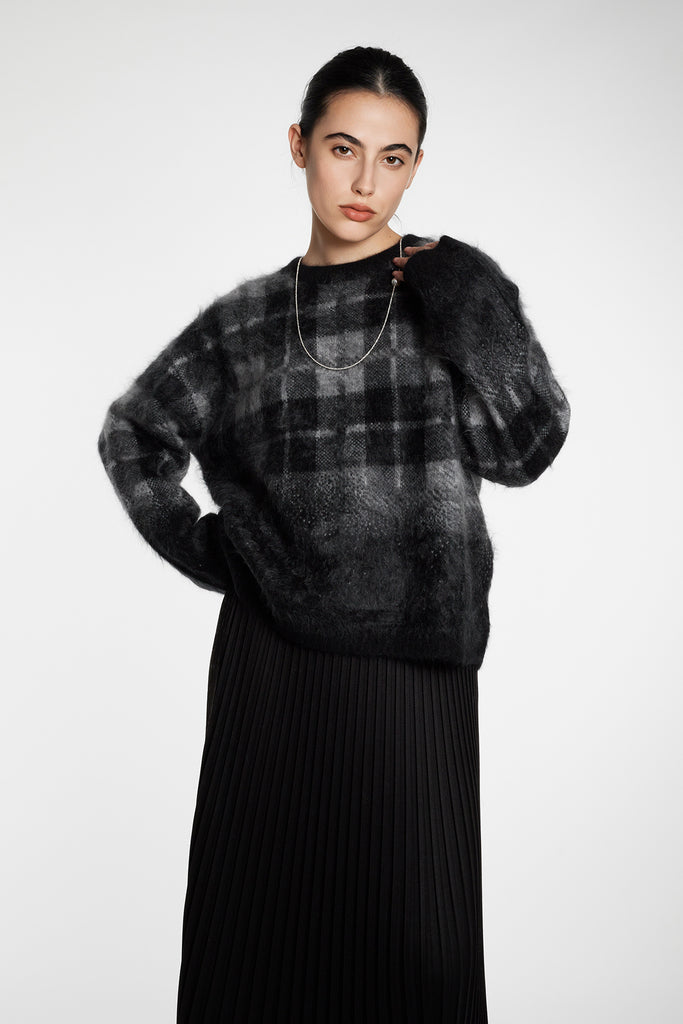 Fuzzy Brushed Cashmere Plaid Pullover Sweater Black / M / 100% Cashmere (Weight: 470g (±10g)) Fibflx