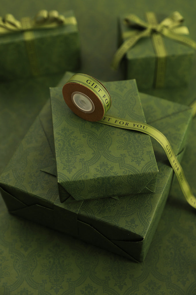 Gift Wrapping  Fibflx
