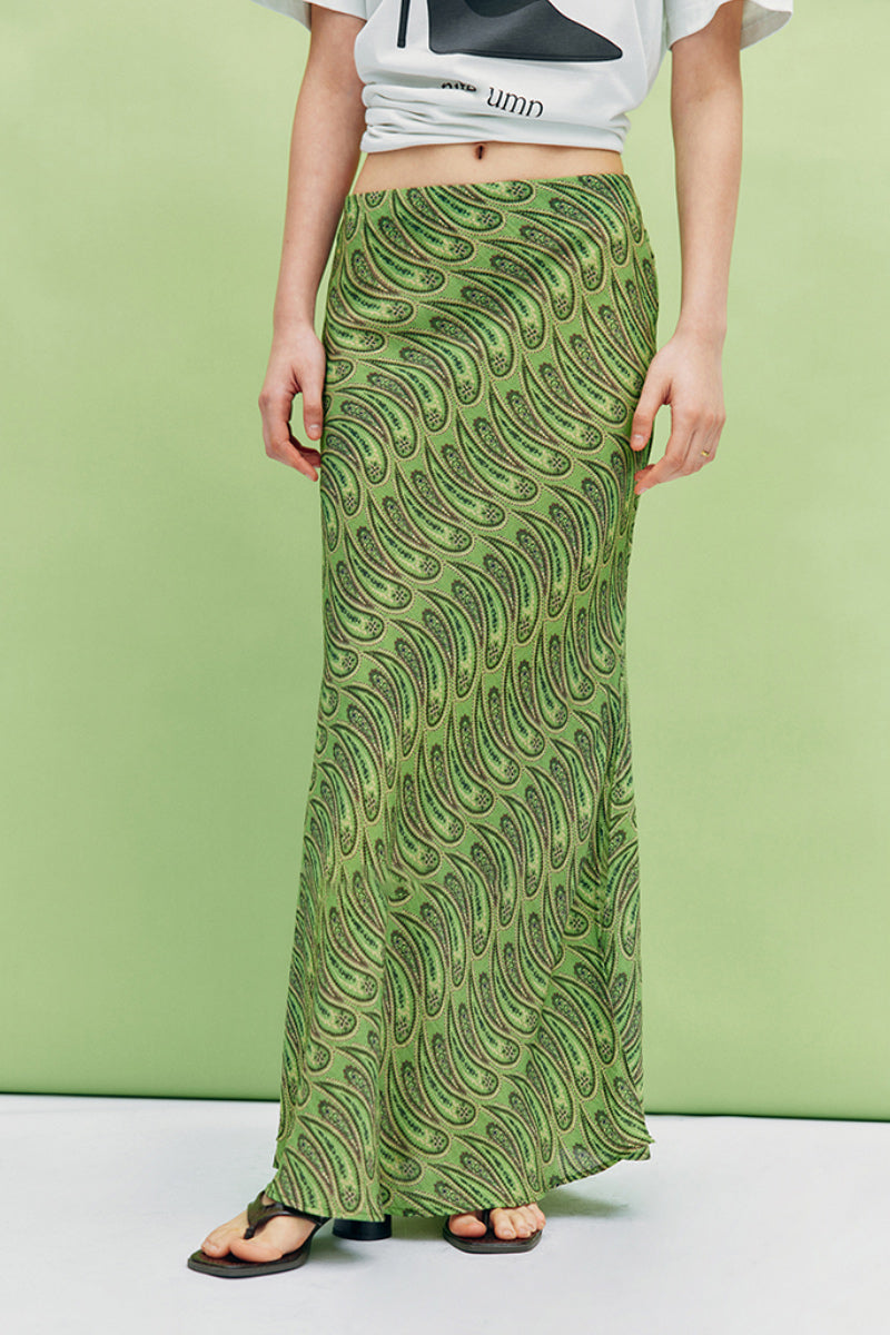 Green Paisley Print Maxi Skirt | FIBFLX