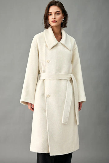What are the characteristics of good quality alpaca wool?
