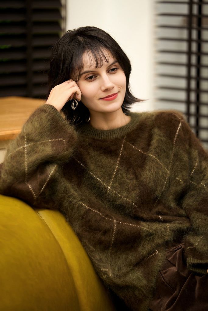 Italian-Spun Brushed Cashmere Argyle Crewneck Sweater Palm Green / L Fibflx