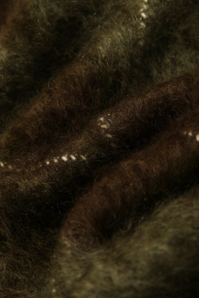 Italian-Spun Brushed Cashmere Argyle Crewneck Sweater  Fibflx