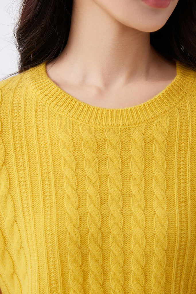 Ultrasoft Merino Wool Short-Sleeve Cable Sweater  Fibflx