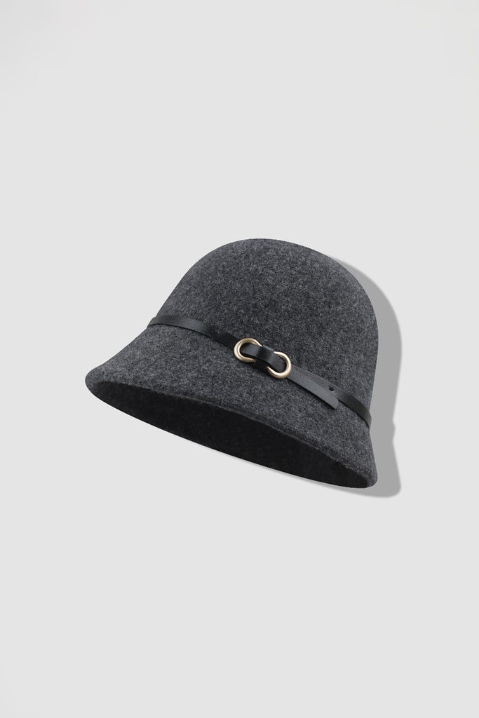 Minimalist Wool Felt Cloche Hat with Belt - Fibflx
