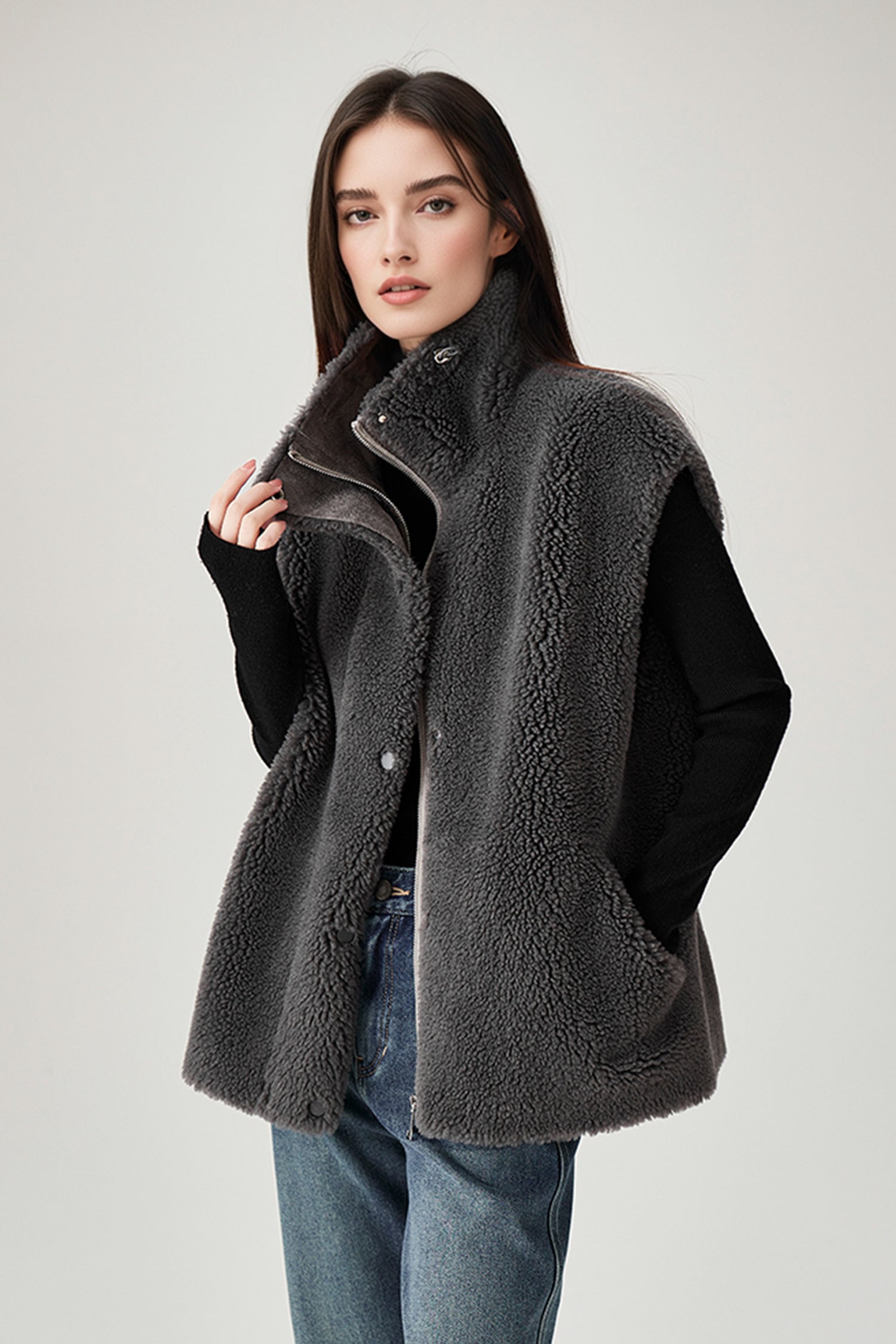 Fibflx Women's Oversized Teddy Sherpa Faux Shearling Vest