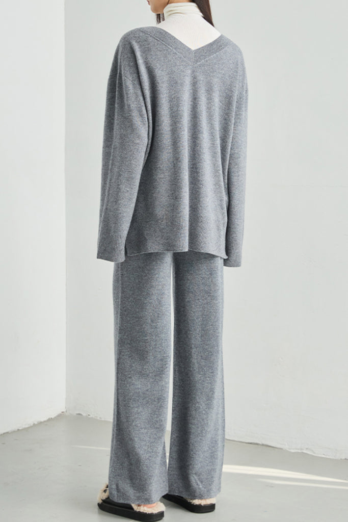 Oversized Merino Wool Seamless Deep V-Neck Sweater  Fibflx