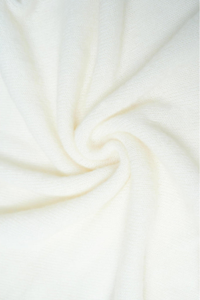 Oversized Wool-Mohair Blend V-Neck Pullover Sweater in Burgundy Fibflx