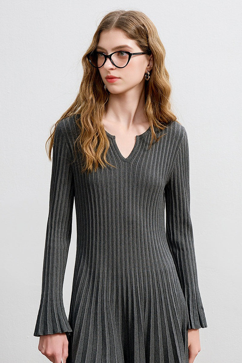 pleated midi sweater dress Spring Beige Knitted Pleat Dress Midi, Pleated Midi Skirt Beige Pleated Dress, Casual Holiday Party Romantic Date Elegant Dress for Everyday