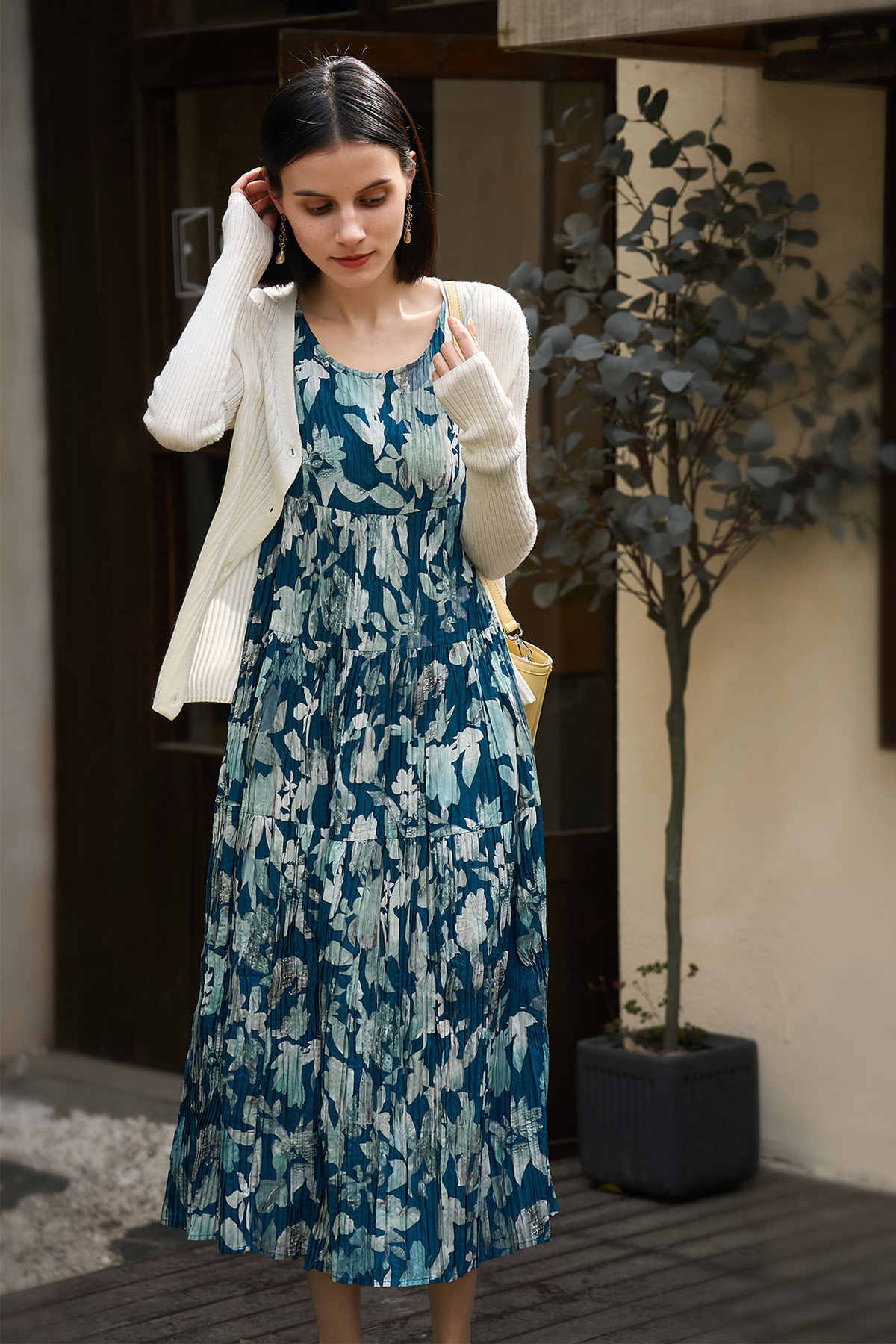textured sleeveless maxi dress Pleated | Elegant A-Line for Effortless Style prom dresses Tampa Florida Name:Eleve Become the envy of Colour:Chocolate Brown