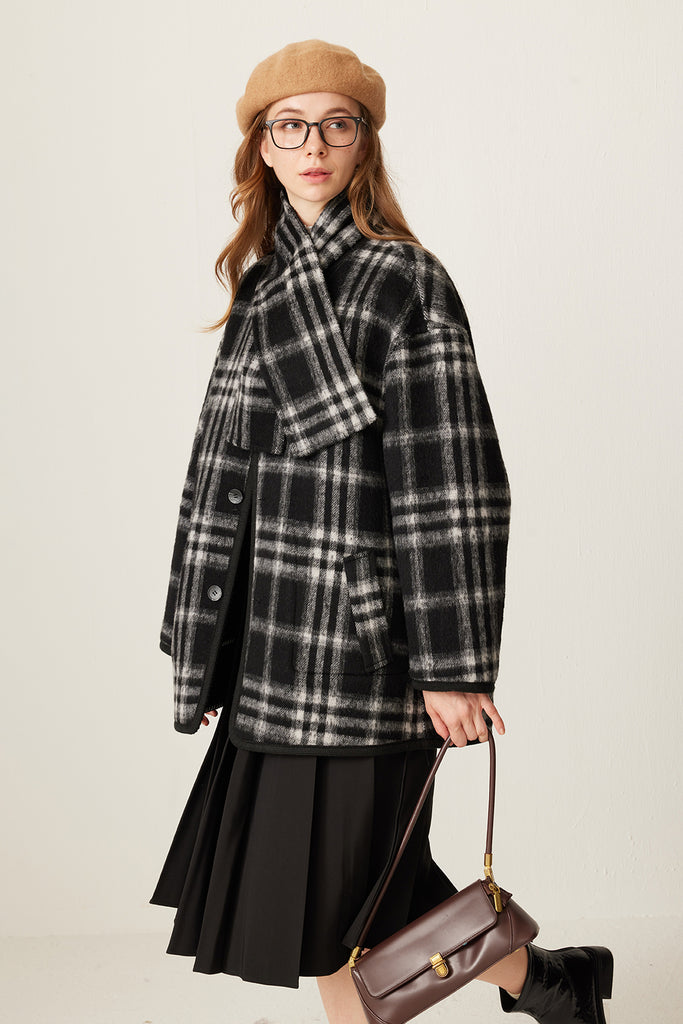 Reversible Plaid Alpaca Wool Double-Faced Scarf Coat Black N White / M Fibflx