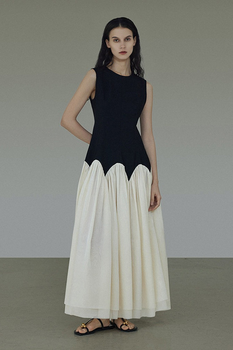Sleeveless Scalloped Waist Colorblock Maxi Dress Black / S