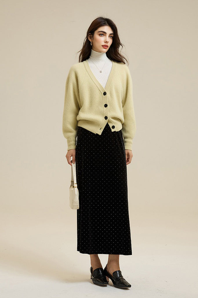 Super Soft Wool-Raccoon V-Neck Cardigan  Fibflx