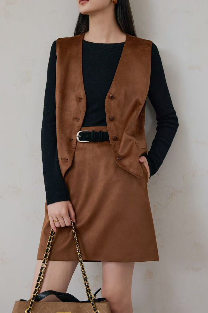 Tailred Suede V-Neck Vest  Fibflx